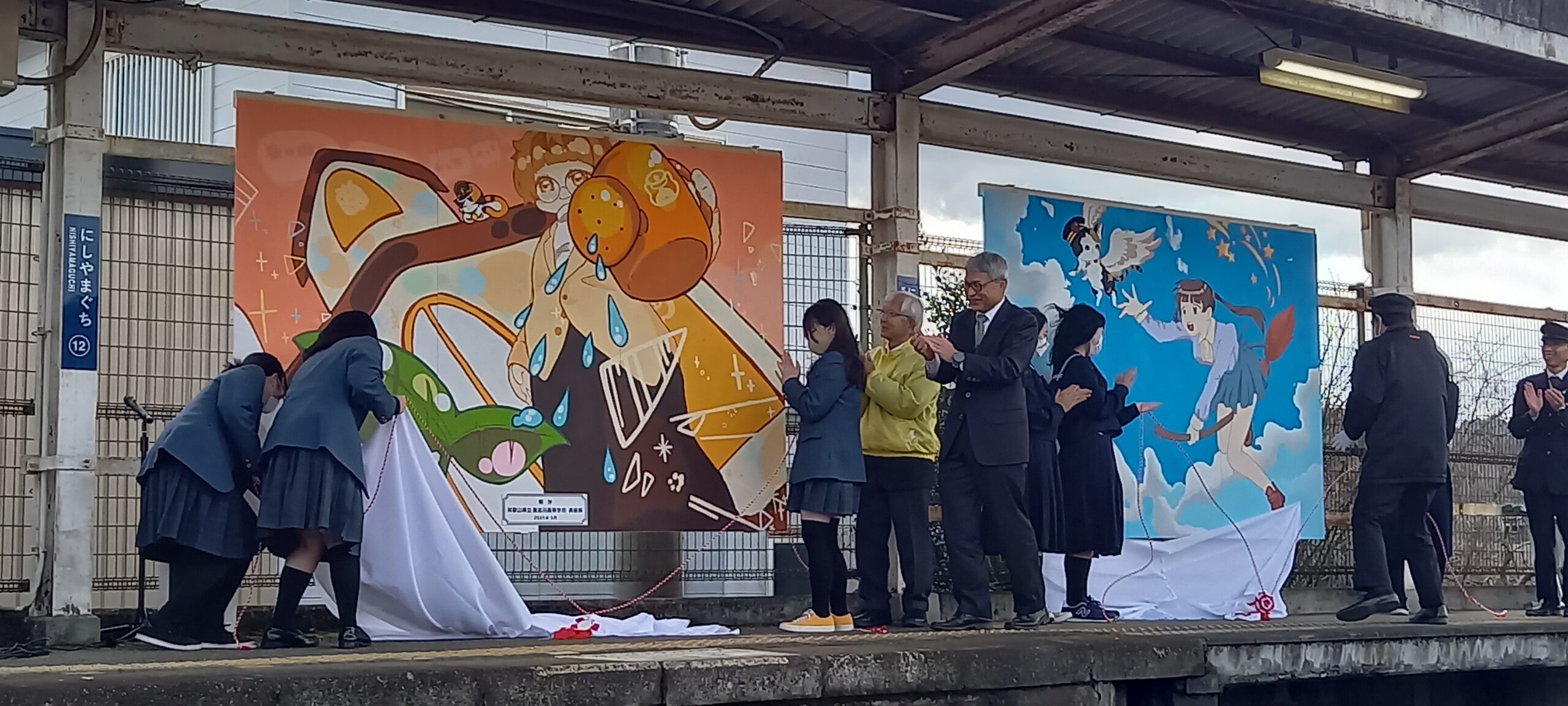 ウオールアート　A4 　「駅で待つ女学生」 20240301_140827-scaled.jpg